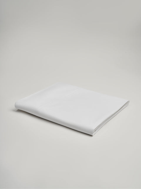 Organic and Fairtrade Cool + Crisp Cotton Flat Sheet in White#color_white