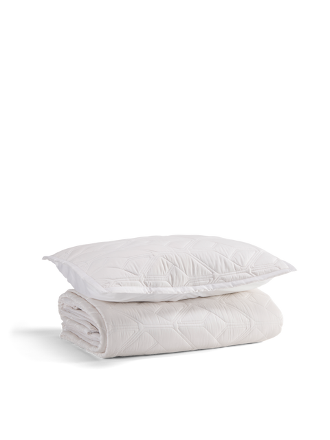 Icon Quilted Organic Cotton Comforter Set in White#color_white