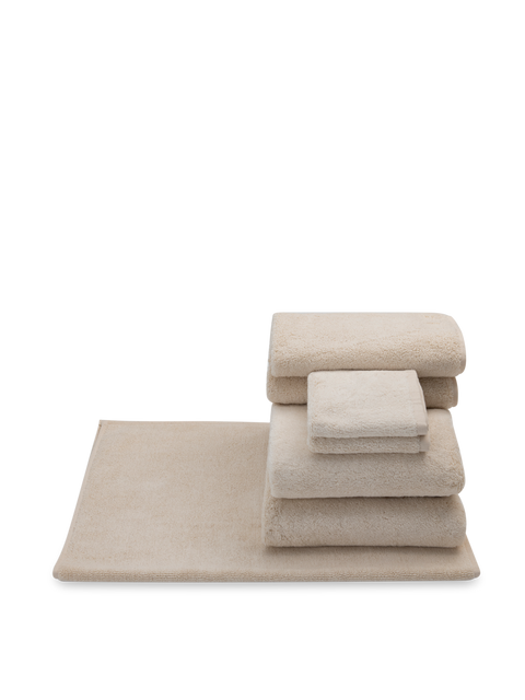 Organic Cotton Bath Towel Set with Mat in Natural#color_natural