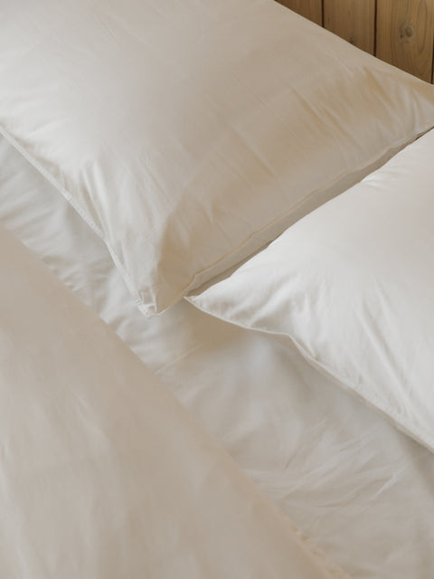 Organic and Fairtrade Cool + Crisp Cotton Pillow Cases (Pair) in White#color_white