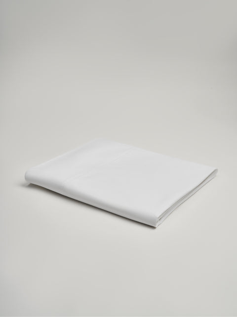 Organic and Fairtrade Warm + Luxurious Cotton Bed Sheet Set in White#color_white