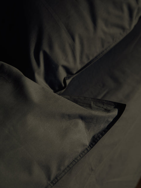 Organic and Fairtrade Warm + Luxurious Cotton Bed Sheet Set in Alps#color_alps
