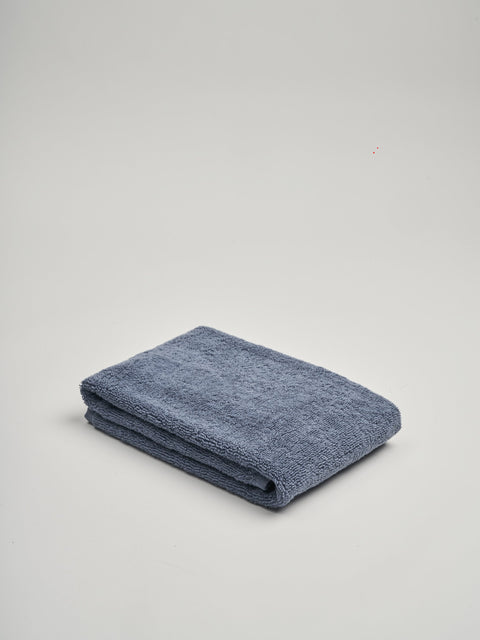 Organic and Fairtrade Cotton Bath Towel Set in Alps#color_alps